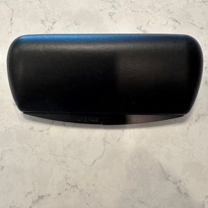 Vera Wang Eyeglass Case